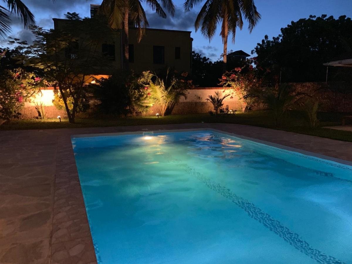 Lions Home Playa de Diani Exterior foto