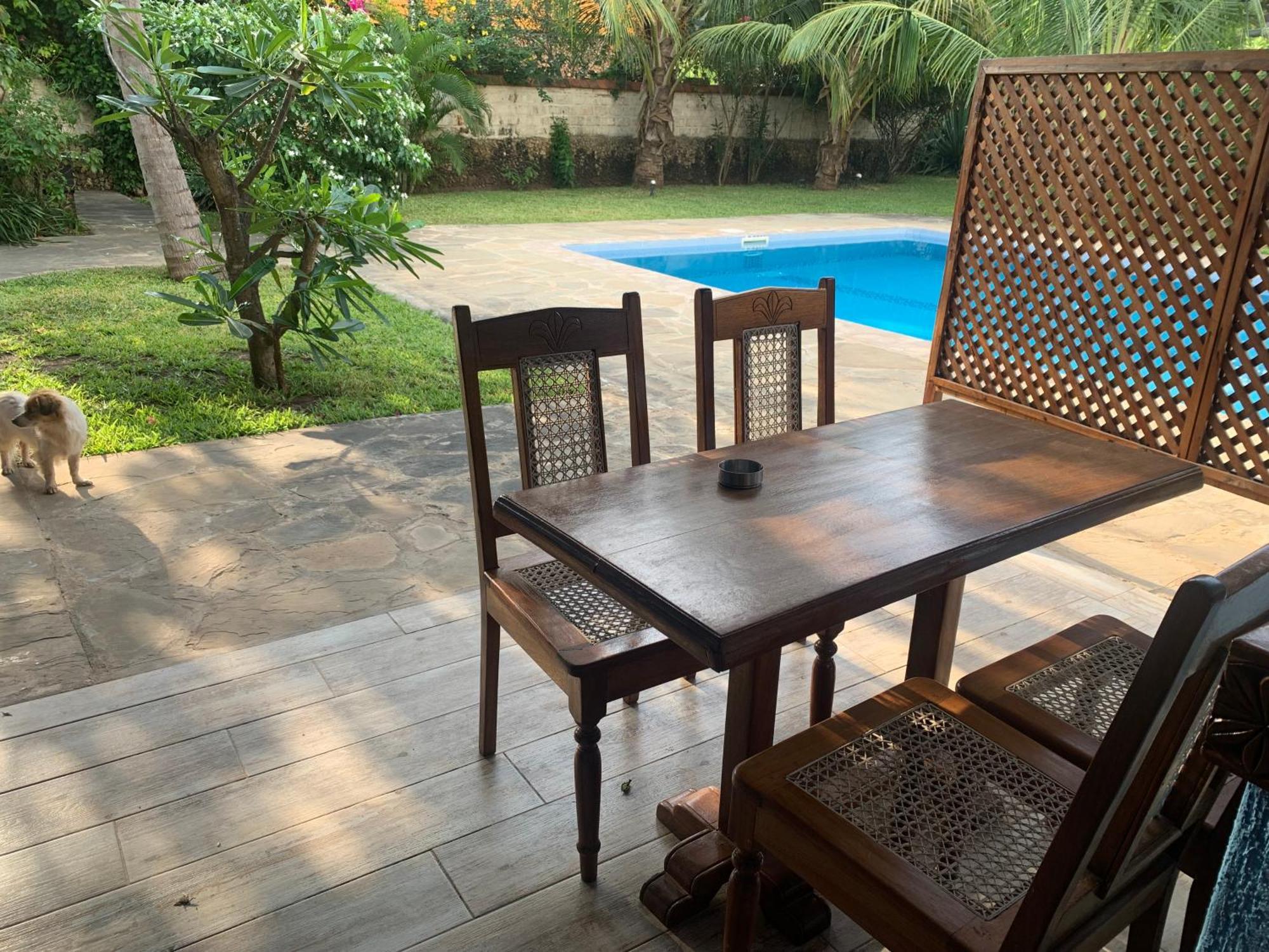 Lions Home Playa de Diani Exterior foto