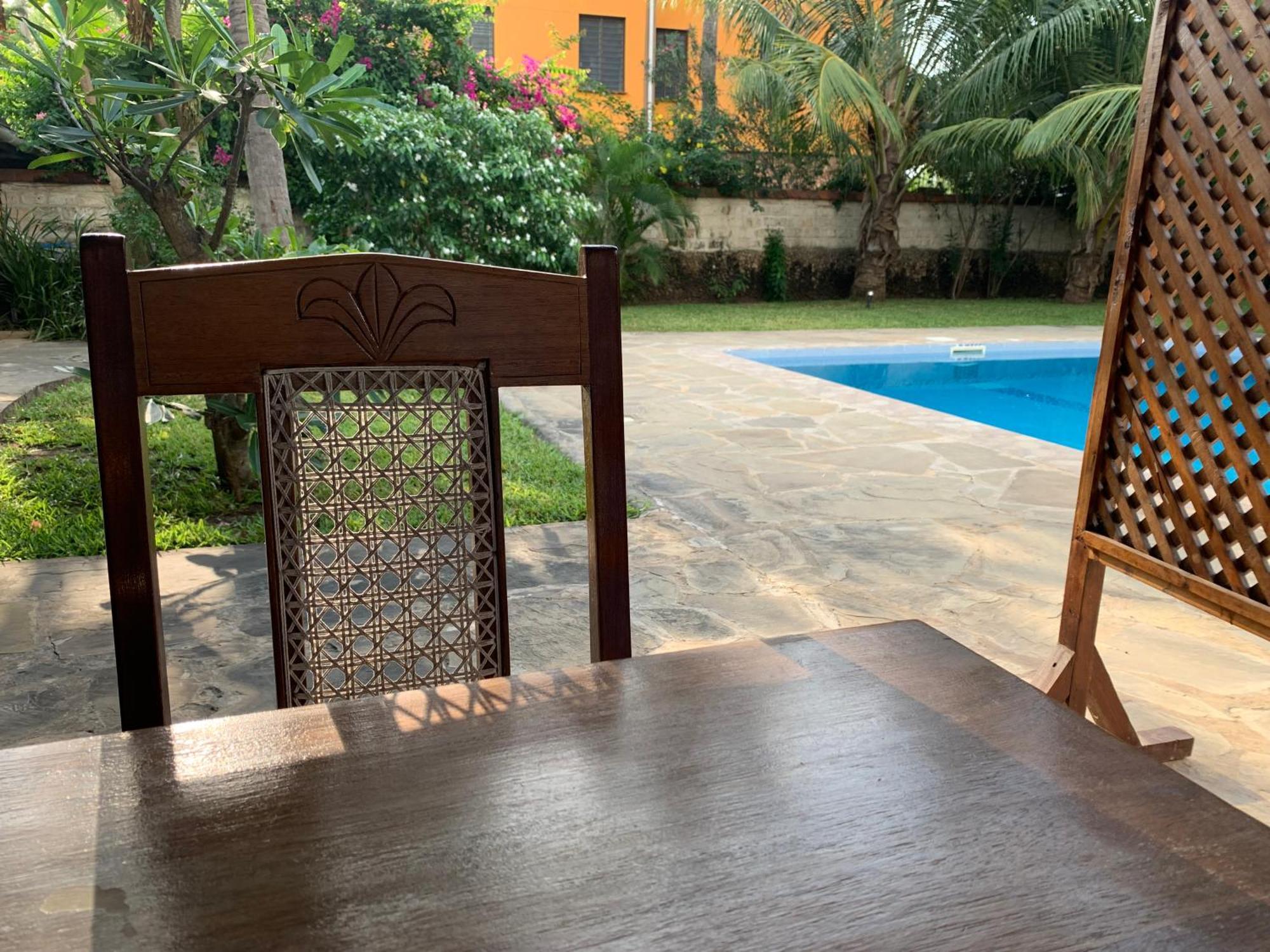 Lions Home Playa de Diani Exterior foto